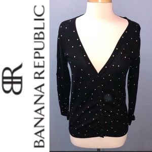 Banana Republic Button Down Sweater✨